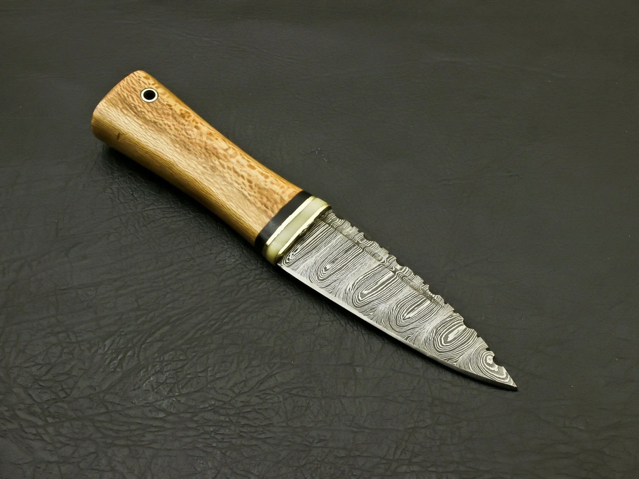 Beautiful Handmade Damascus Steel  Serrated edge Scottish Dirk Knife/ Sheath
