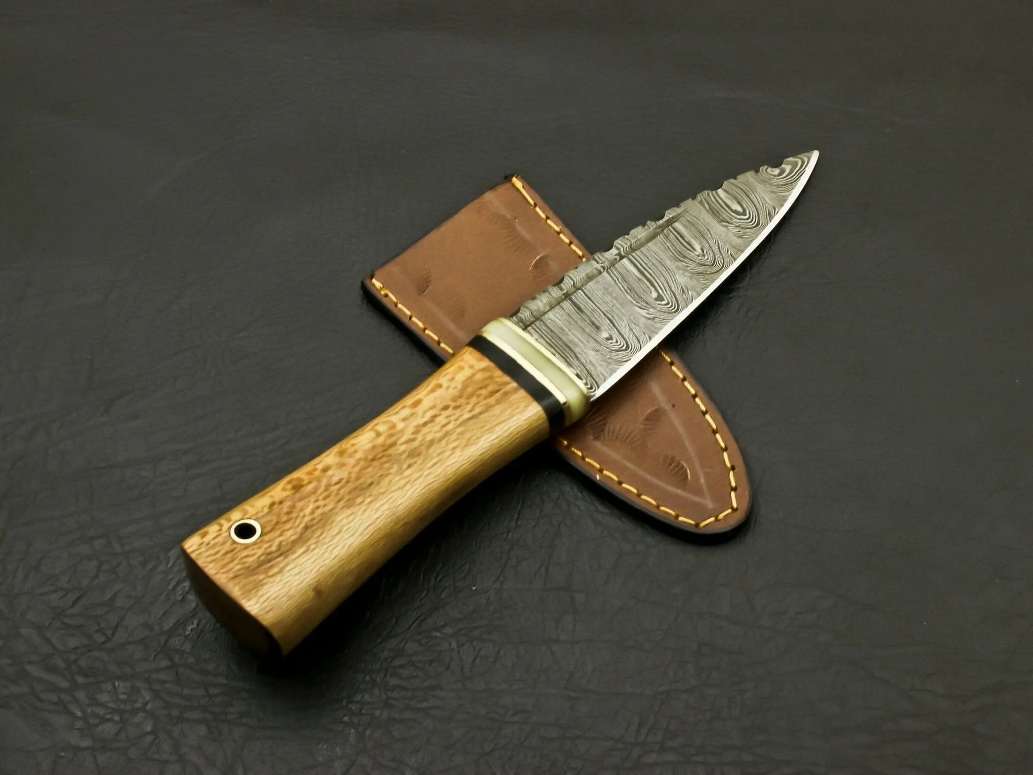 Beautiful Handmade Damascus Steel  Serrated edge Scottish Dirk Knife/ Sheath