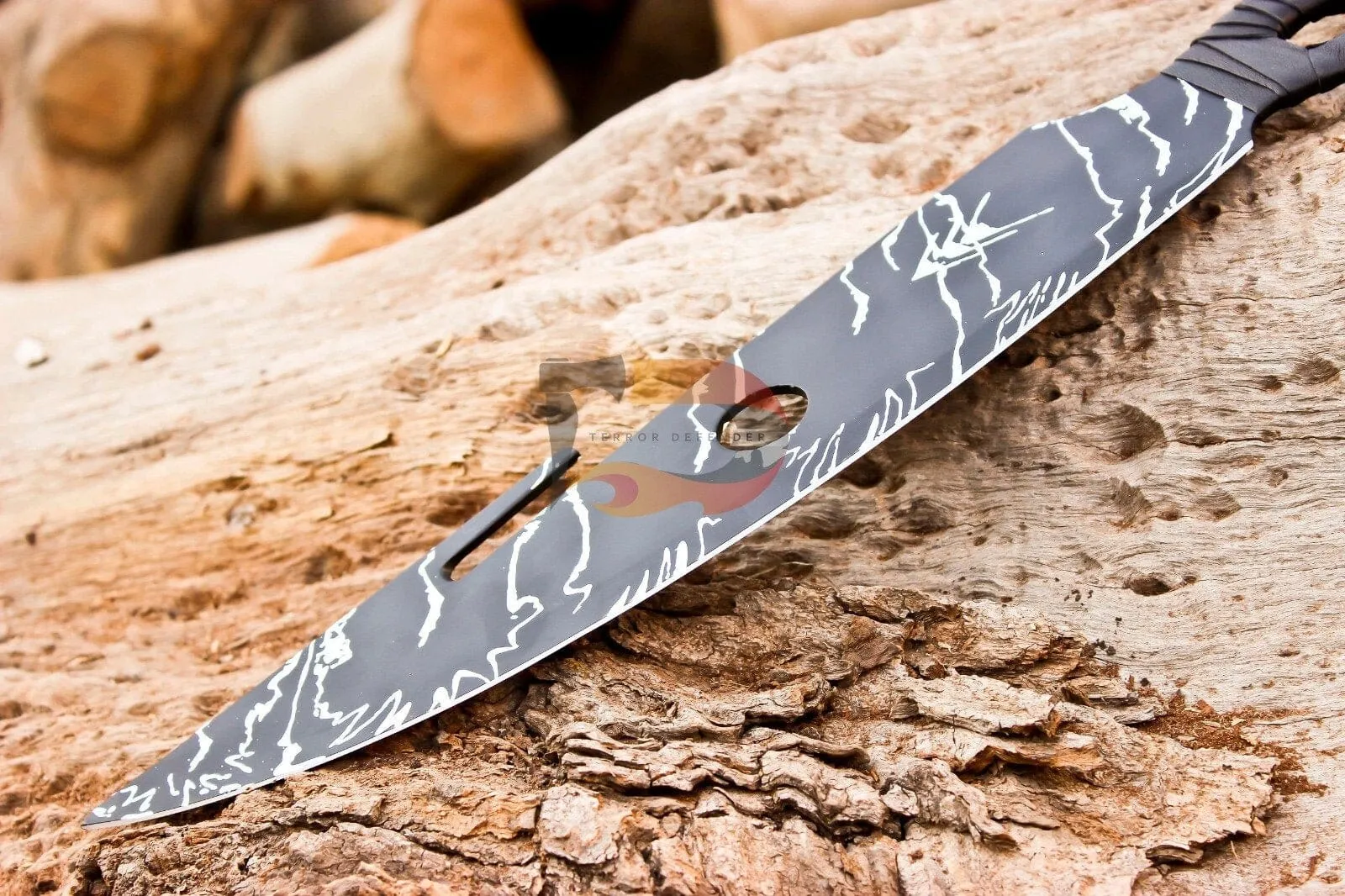 Handmade Stainless Steel Hunter Knife Destiny Dagger Forge BLOSSOM Pattern Steel Replica