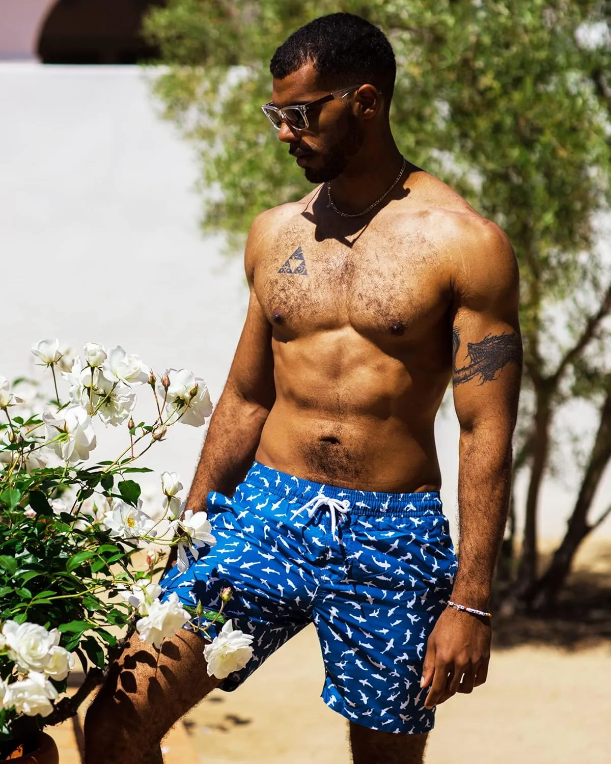 maamgic Mens Slim Fit Swim Shorts Swim Trunks 7 inch Quick Dry Mens Bathing Suits with Mesh Lining