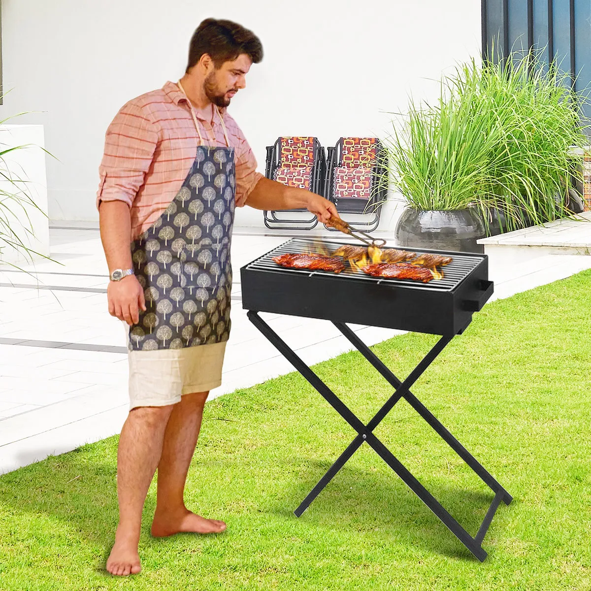 Wallaroo Adjustable Height Charcoal BBQ Grill